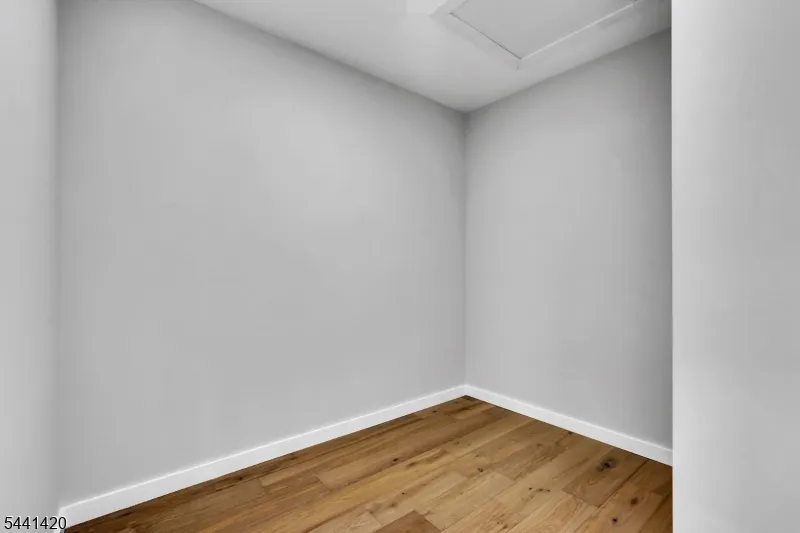 68 North Rd Boonton, NJ 07005