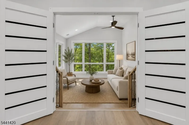 68 North Rd Boonton, NJ 07005