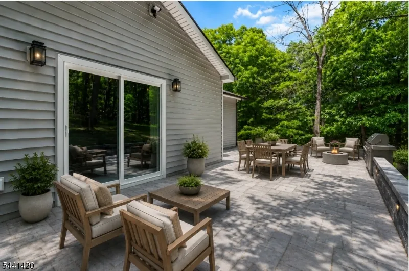 68 North Rd Boonton, NJ 07005