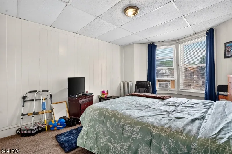 630 Madison Ave Paterson City, NJ 07514