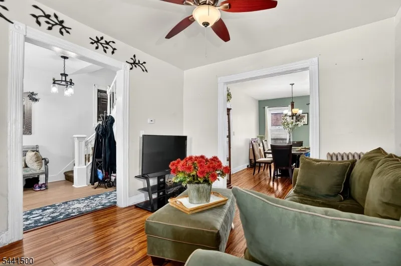630 Madison Ave Paterson City, NJ 07514