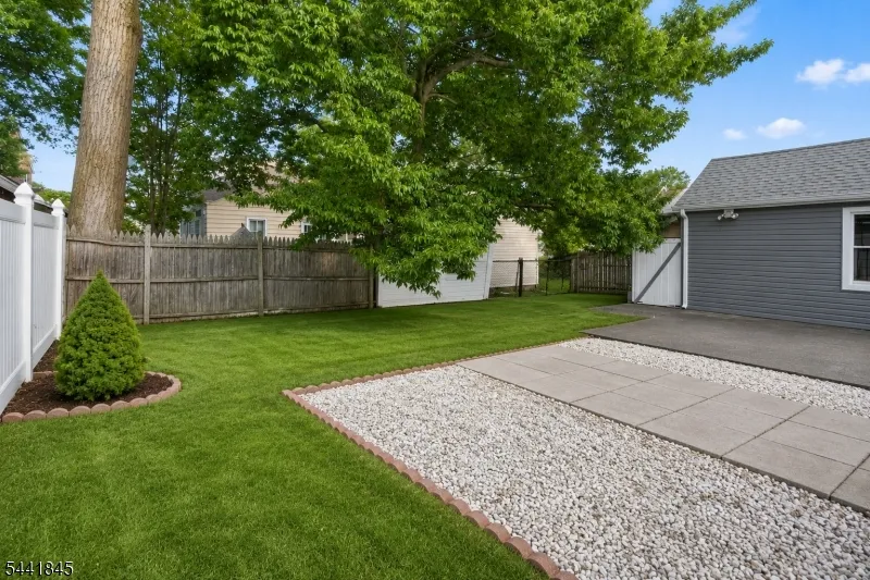 34 Chase Ave Woodbridge, NJ 07001