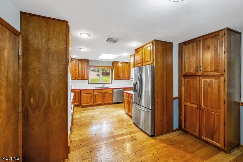 160 Degray St North Haledon, NJ 07508