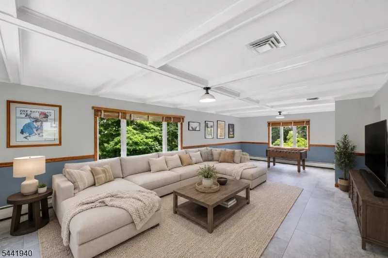 160 Degray St North Haledon, NJ 07508