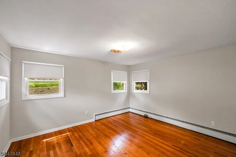 160 Degray St North Haledon, NJ 07508