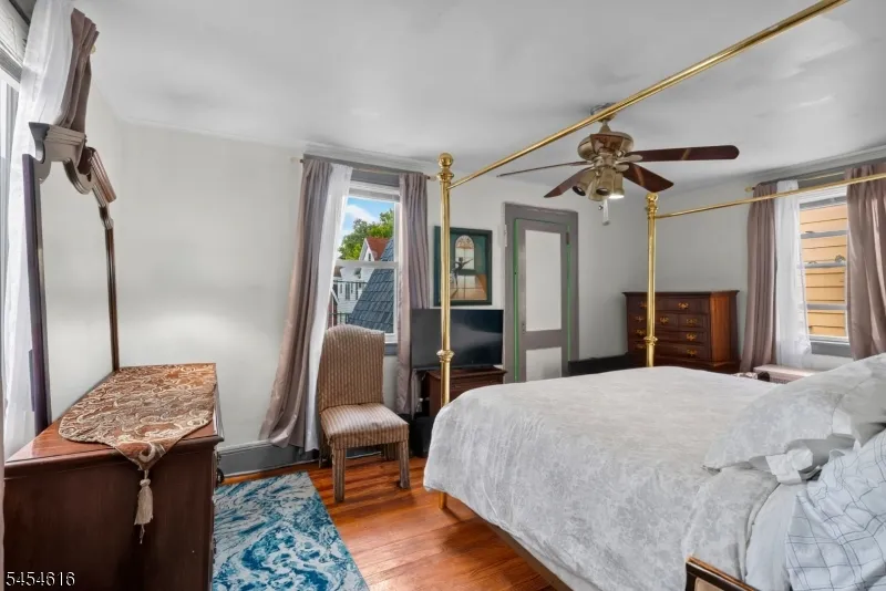 121 Scofield St Newark City, NJ 07106