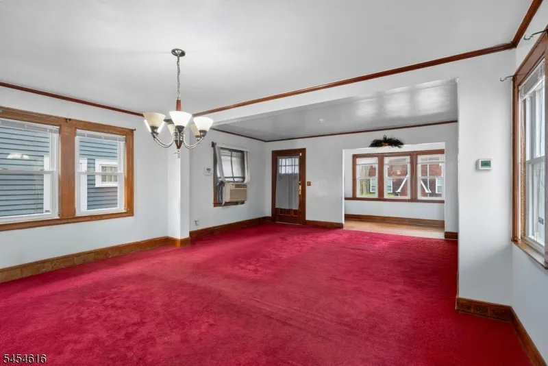121 Scofield St Newark City, NJ 07106