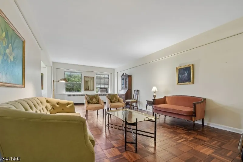 10 Crestmont Rd #2N Unit 2N Montclair, NJ 07042