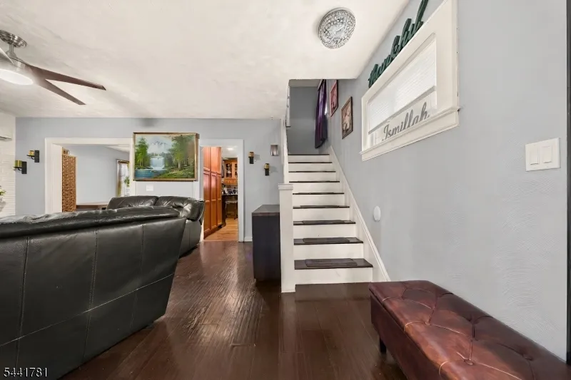 217 Sheridan Ave Roselle Park, NJ 07204