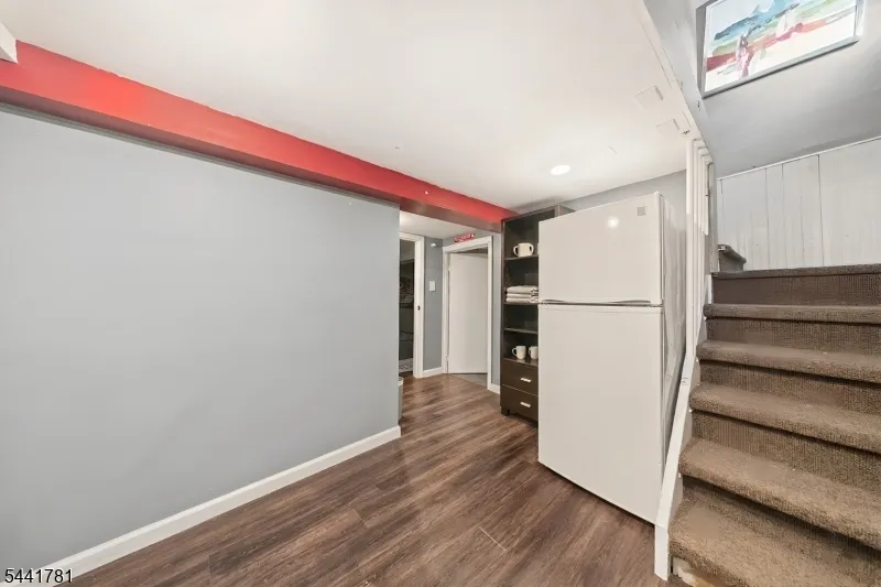 217 Sheridan Ave Roselle Park, NJ 07204