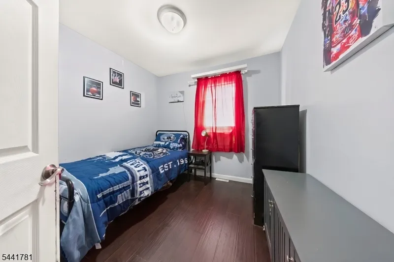 217 Sheridan Ave Roselle Park, NJ 07204