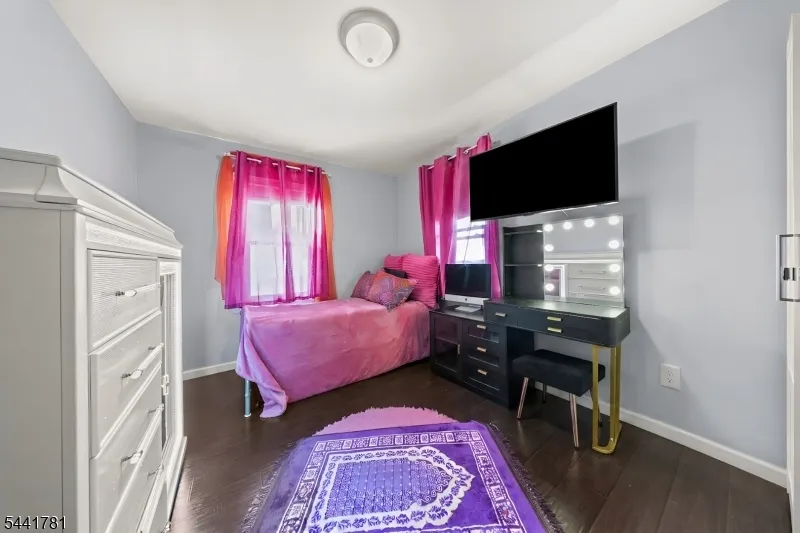 217 Sheridan Ave Roselle Park, NJ 07204