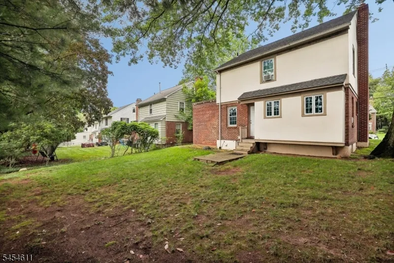 22 Elm St Tenafly, NJ 07670