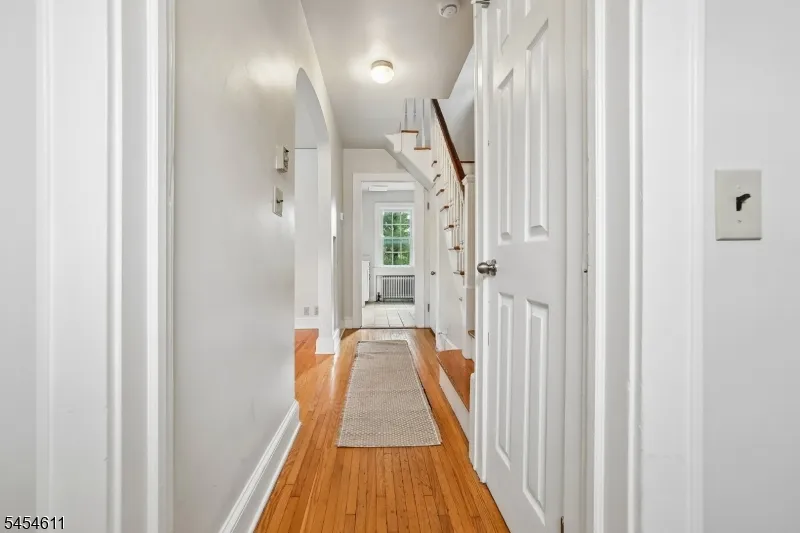 22 Elm St Tenafly, NJ 07670