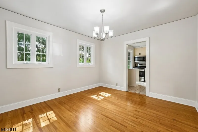 22 Elm St Tenafly, NJ 07670