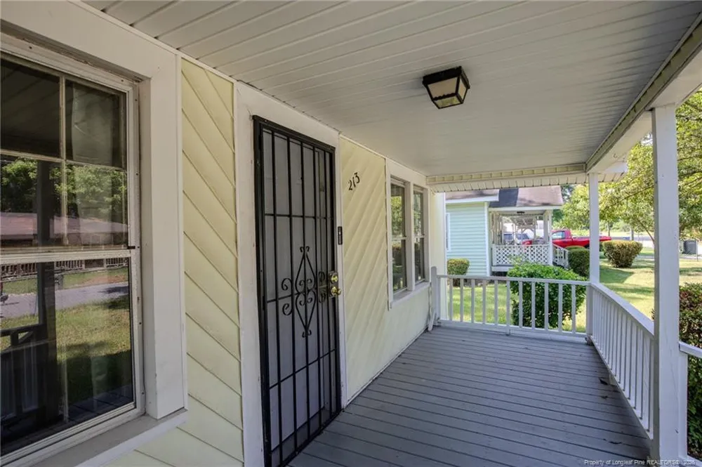 213 Triangle Place Fayetteville, NC 28312