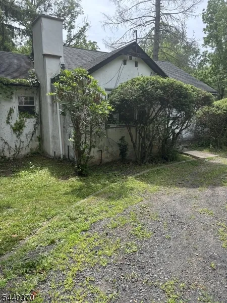 40 Morning Glory Rd
