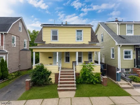 37 Fenner Ave