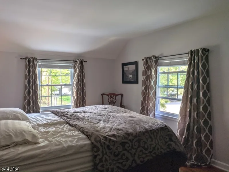 137 Passaic Ave Summit City, NJ 07901