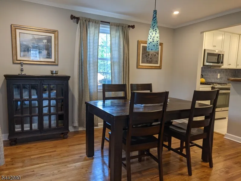 137 Passaic Ave Summit City, NJ 07901