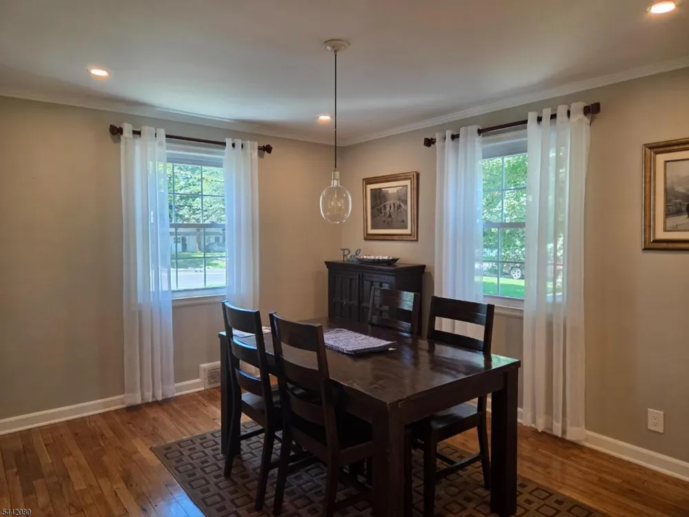 137 Passaic Ave Summit City, NJ 07901