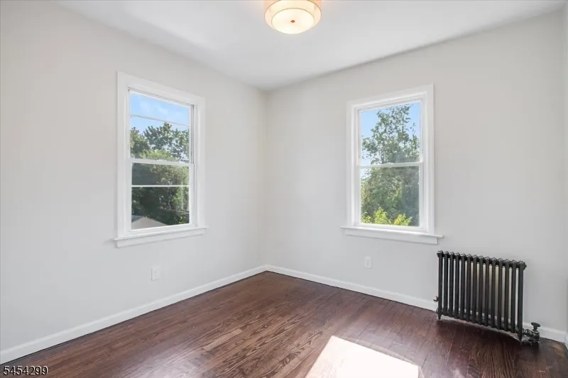 108 Hillside Ter Irvington, NJ 07111