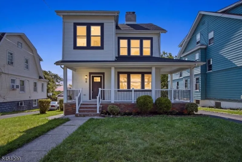 108 Hillside Ter Irvington, NJ 07111