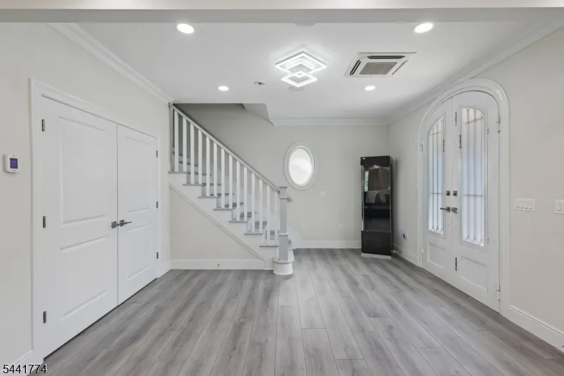 11 Linden Ave Kearny Town, NJ 07032