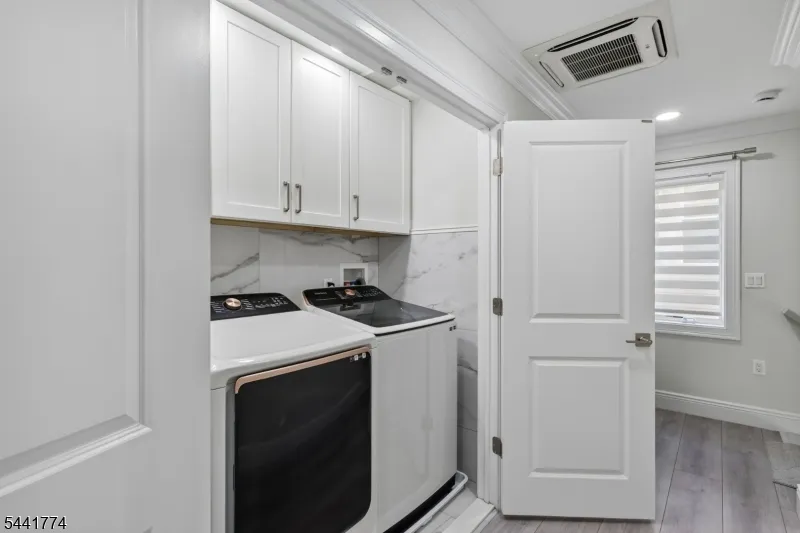 11 Linden Ave Kearny Town, NJ 07032