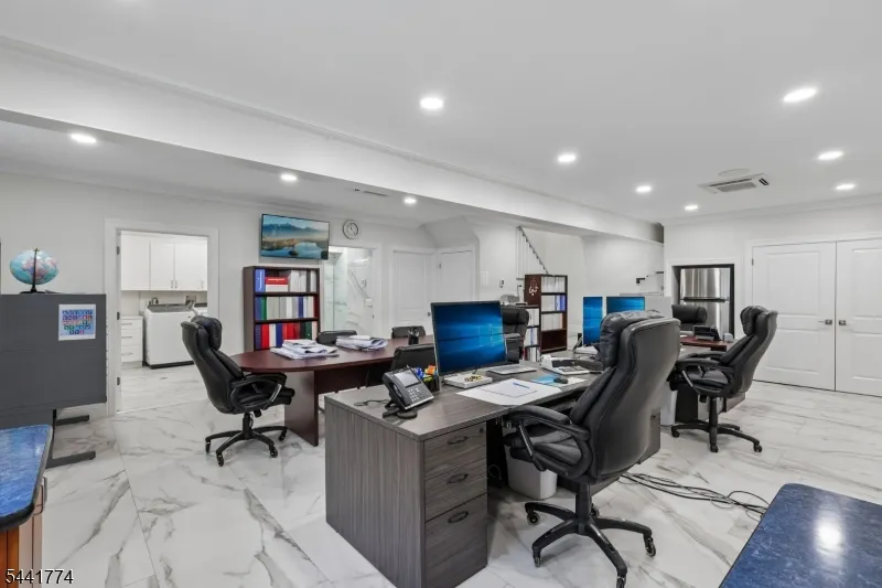 11 Linden Ave Kearny Town, NJ 07032