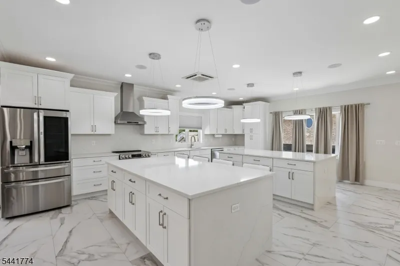 11 Linden Ave Kearny Town, NJ 07032