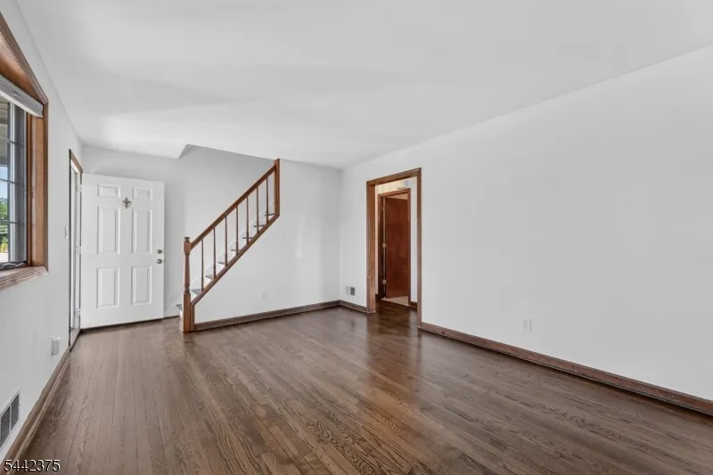 117 Madison Dr South Plainfield, NJ 07080
