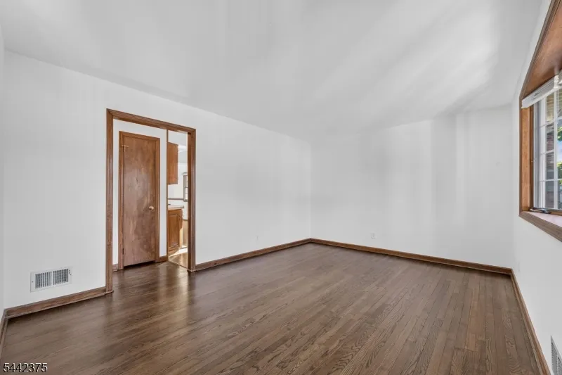 117 Madison Dr South Plainfield, NJ 07080