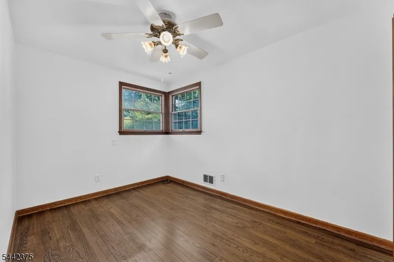 117 Madison Dr South Plainfield, NJ 07080