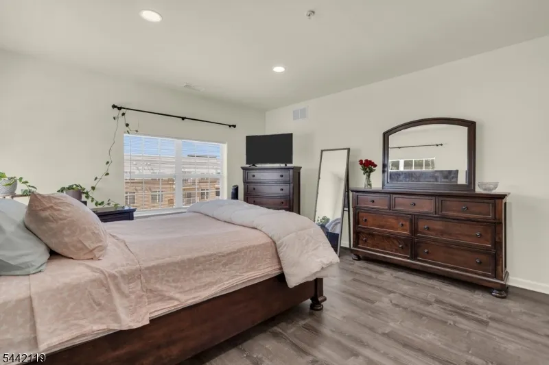 400 E Front St #415 Unit 415 Plainfield City, NJ 07060