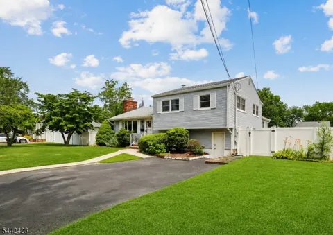 80 Easton Ave