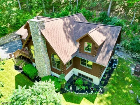 155 Knowlton Rd