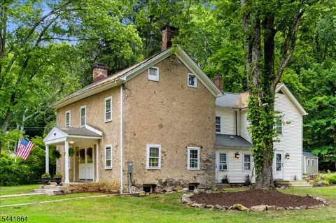 161 Musconetcong River Rd