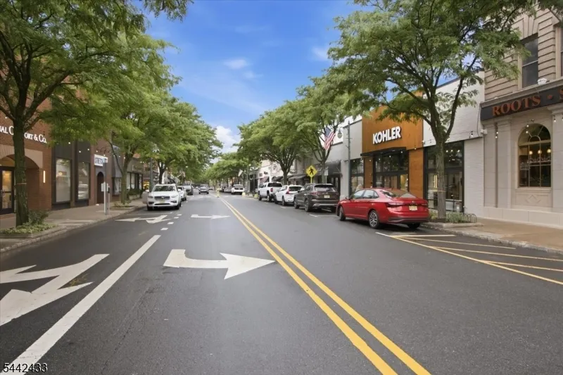 57 Michigan Ave Summit City, NJ 07901