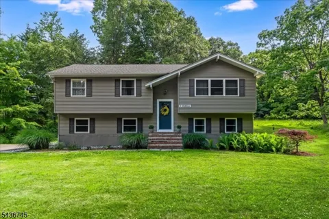 9 Wehrli Rd
