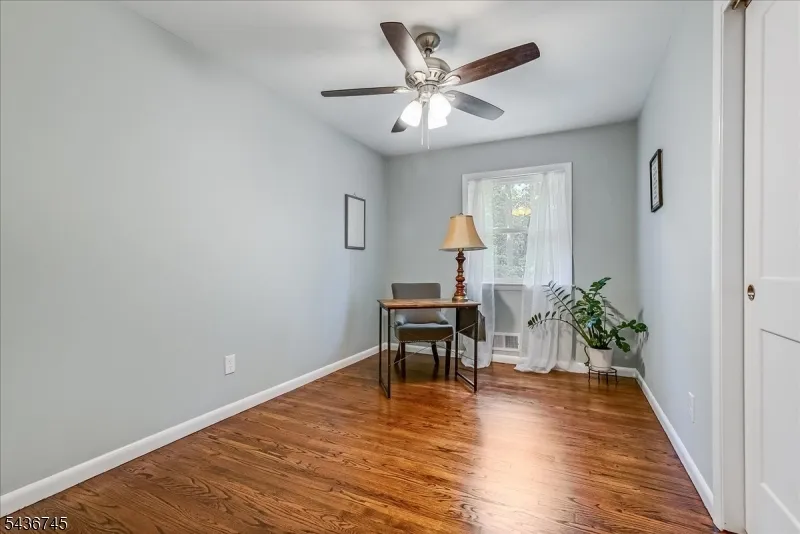 9 Wehrli Rd Washington, NJ 07853