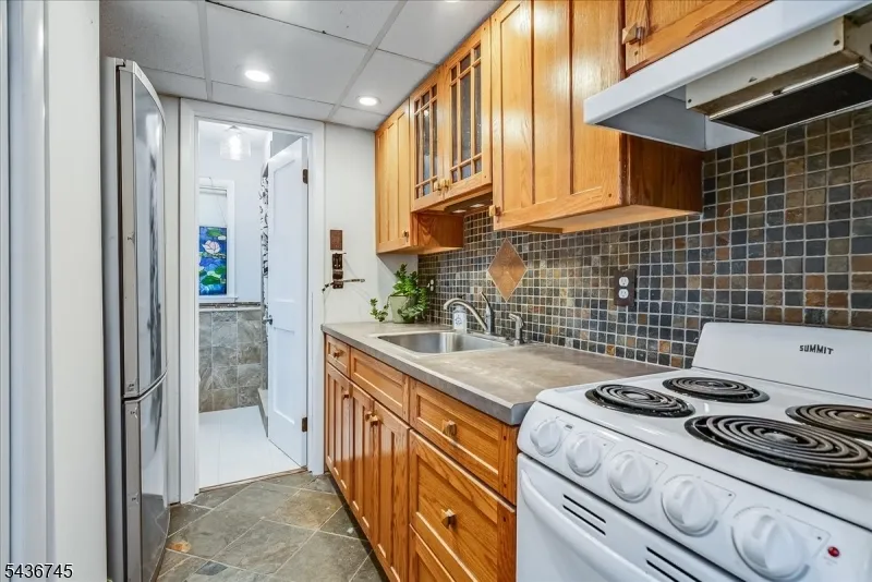 9 Wehrli Rd Washington, NJ 07853