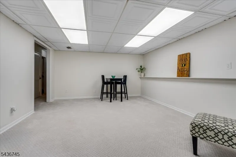 9 Wehrli Rd Washington, NJ 07853