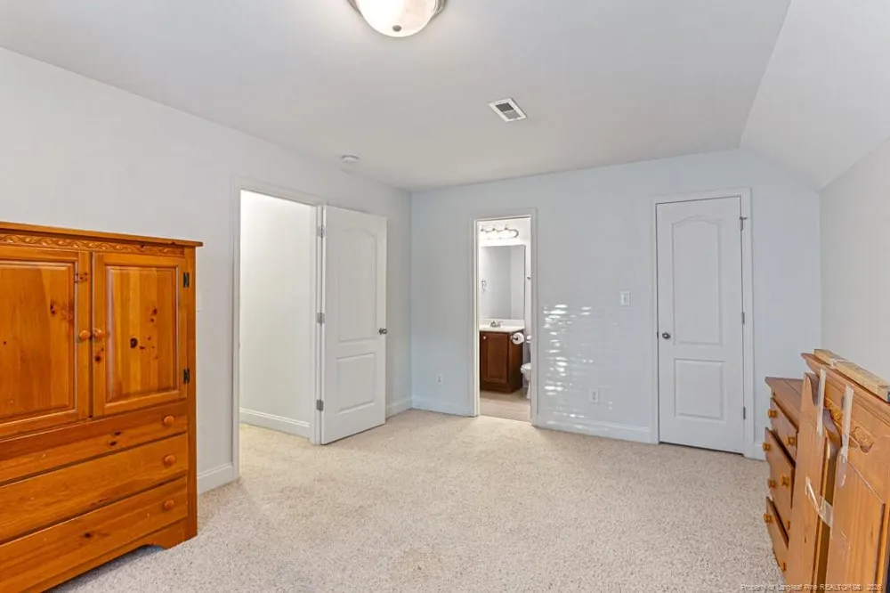 1670 Pristine Lane Hope Mills, NC 28348
