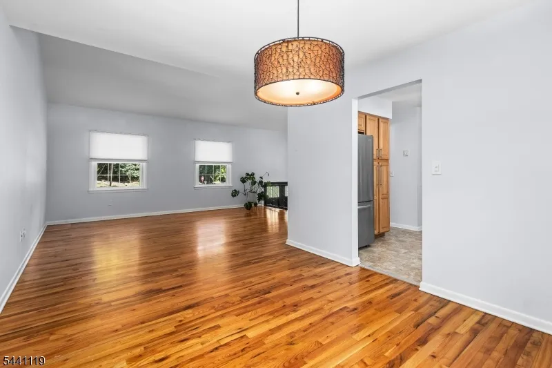 2 Arrowhead Dr Washington, NJ 07853