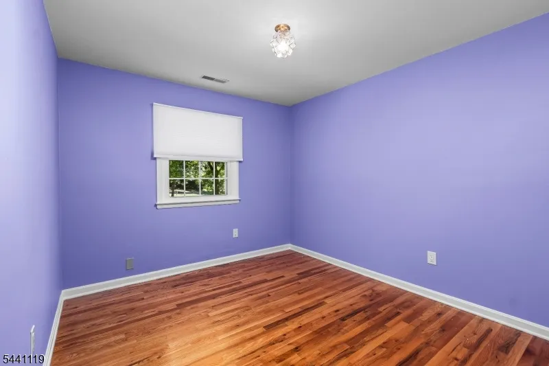2 Arrowhead Dr Washington, NJ 07853