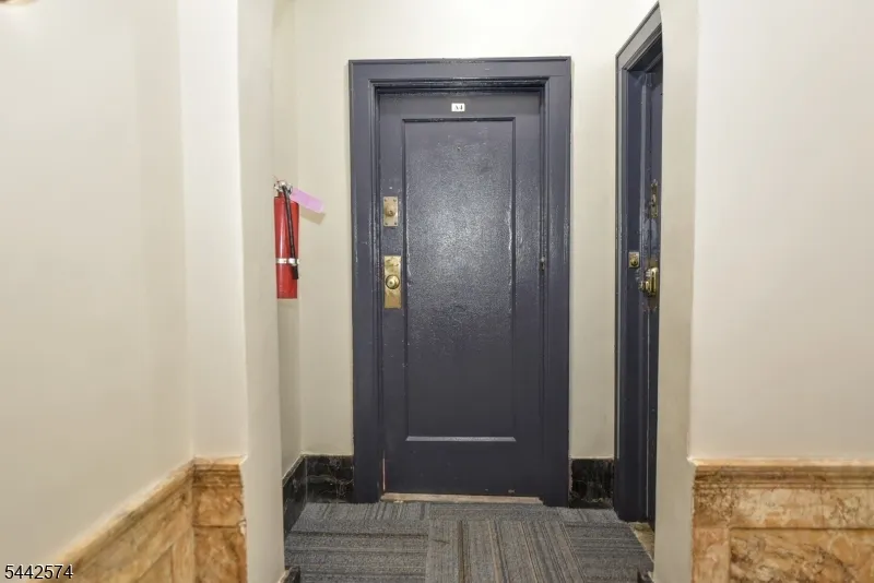 303 Hamilton Pl #A4 Unit A4 Hackensack City, NJ 07601