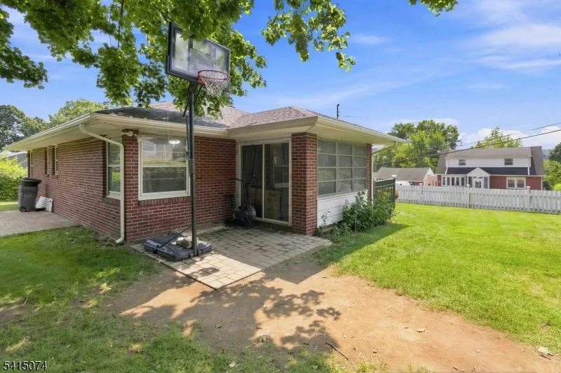 1 Roy St Rockaway, NJ 07801