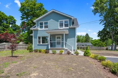 20 Corwin St