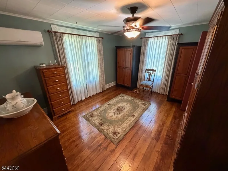 689 Bartley Rd Mount Olive, NJ 07930